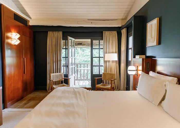 Hotel Les Sources De Caudalie 5*